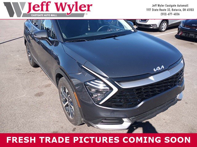 Used 2025 Kia Sportage EX