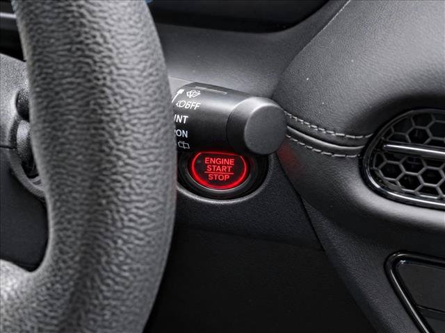 Used 2025 Honda HR-V LX image 21