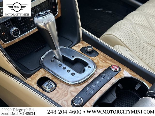 Used 2015 Bentley Flying Spur W12 AWD/4WD image 36