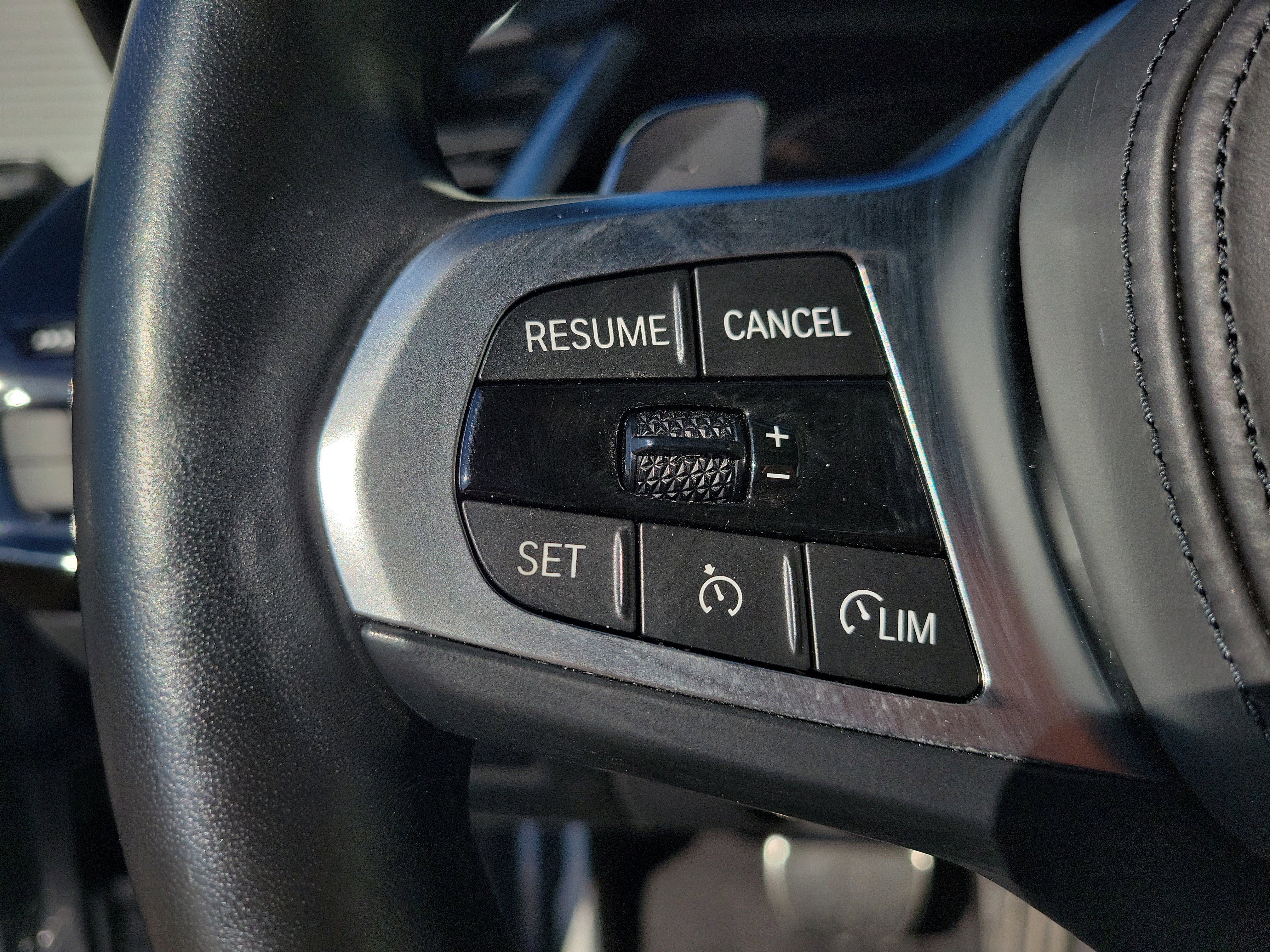 Used 2025 BMW Z4 sDrive30i image 17