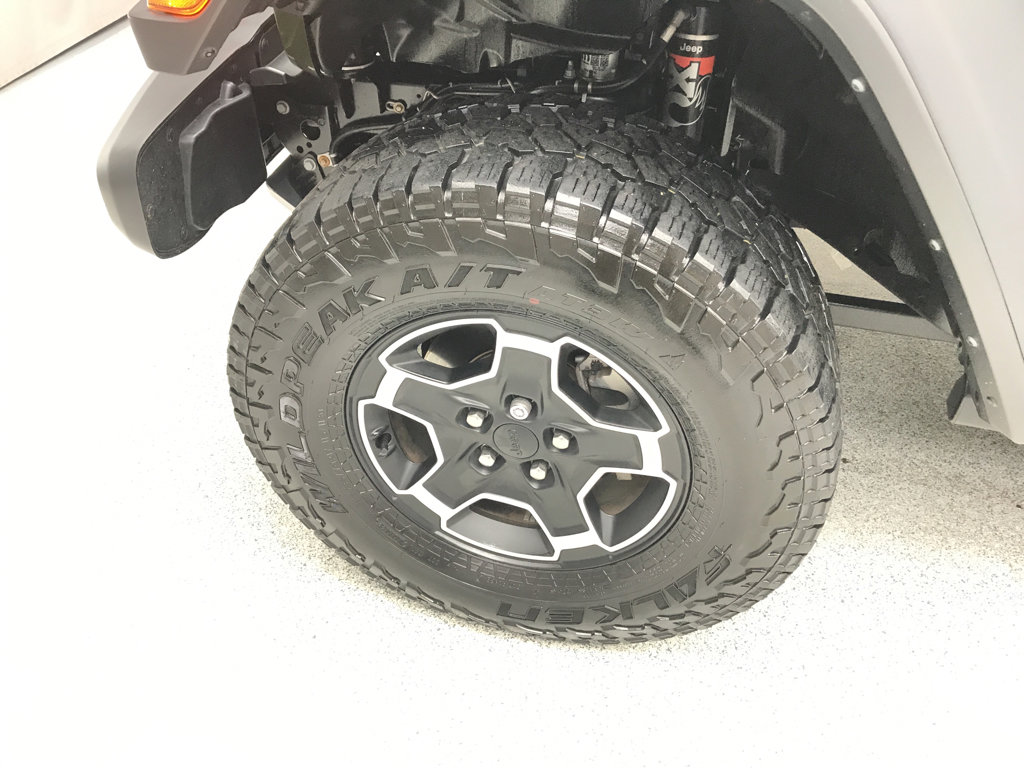 Used 2022 Jeep Gladiator Mojave w/ LED Lighting Group image 7