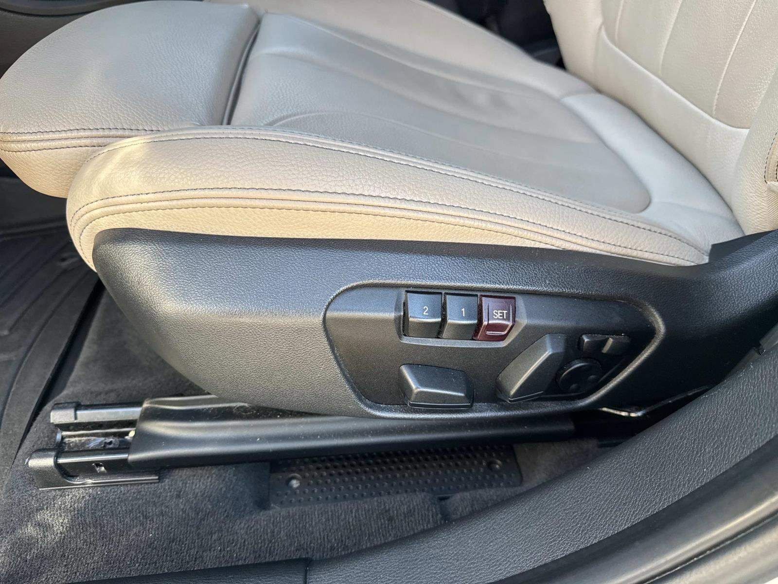 Used 2022 BMW X2 xDrive28i w/ Premium Package image 22