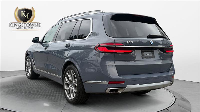 Used 2023 BMW X7 xDrive40i w/ Premium Package AWD/4WD image 3