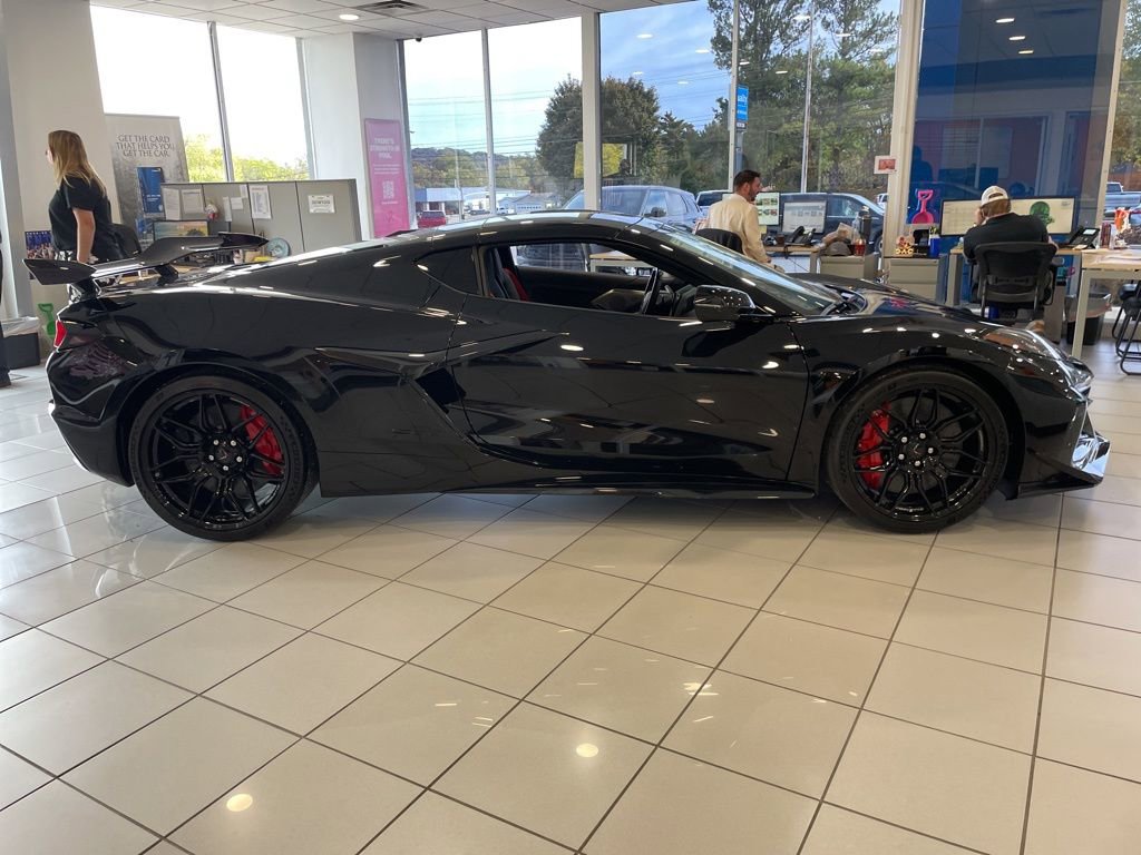 New 2026 Chevrolet Corvette Z06 w/ Z07 Performance Package image 36