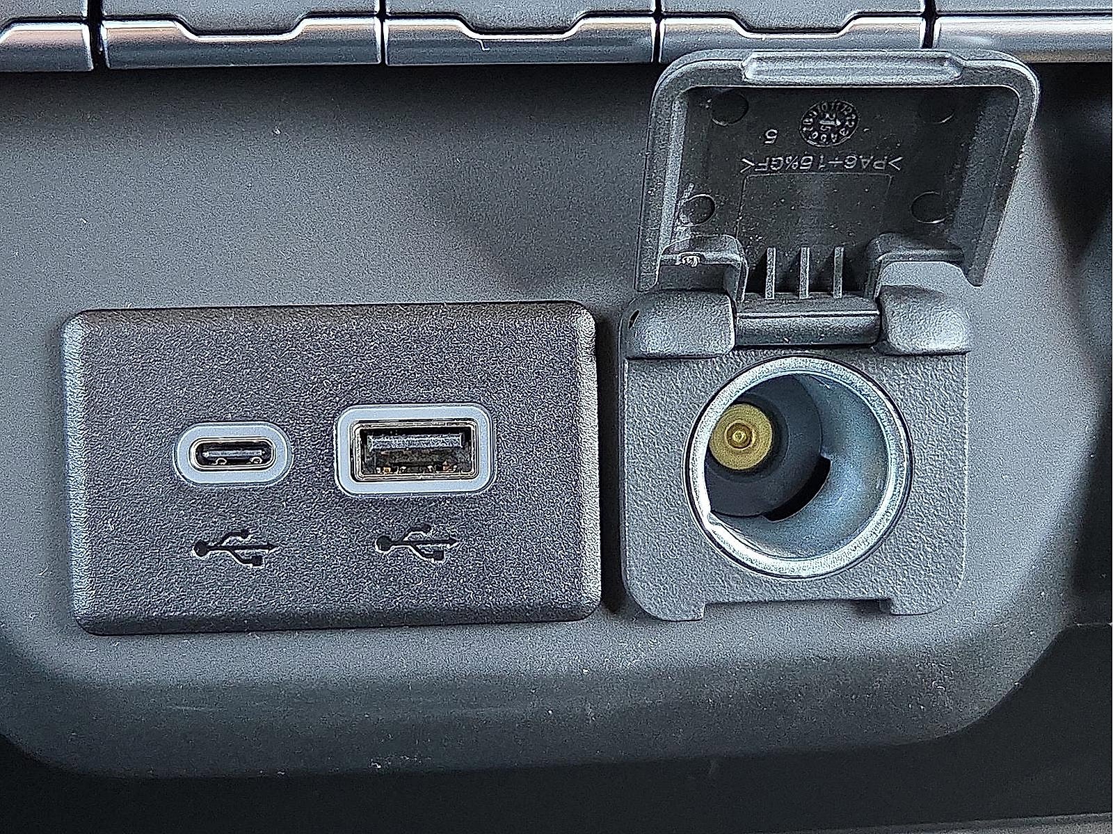 New 2026 Chevrolet Silverado 2500 Custom w/ Custom Value Package image 18