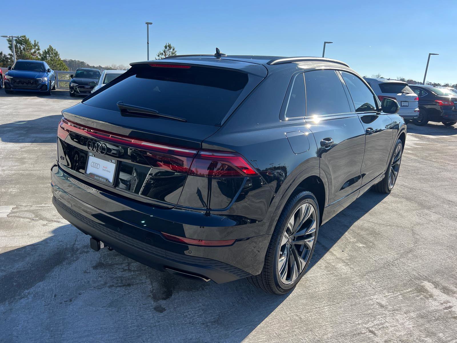 New 2025 Audi Q8 Premium image 5