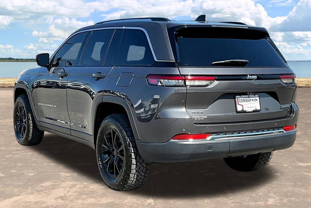 Used 2022 Jeep Grand Cherokee Limited AWD/4WD image 5