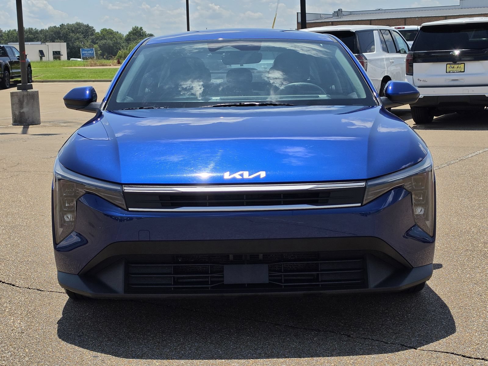 Used 2025 Kia K4 FWD image 2