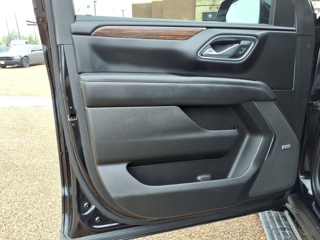 Used 2022 Chevrolet Tahoe High Country image 19