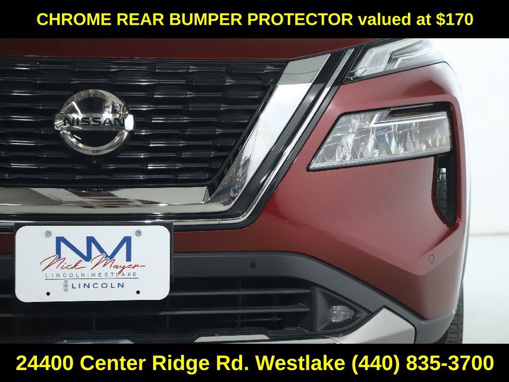Used 2021 Nissan Rogue Platinum image 8