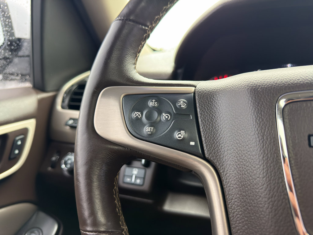 Used 2016 GMC Yukon XL Denali w/ Open Road Package AWD/4WD image 11