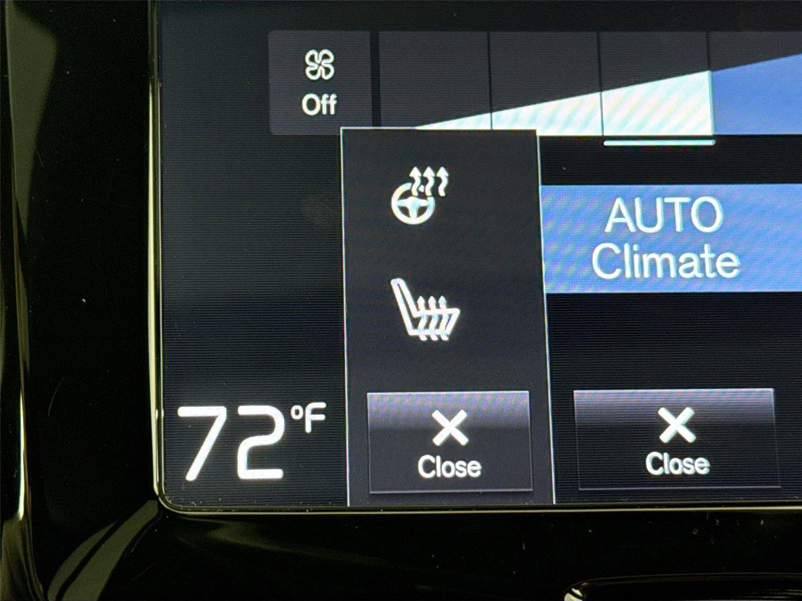 Used 2019 Volvo S60 T5 R-Design image 8