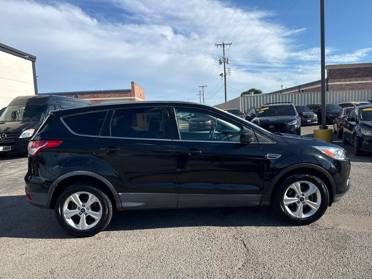Used 2015 Ford Escape SE FWD image 5