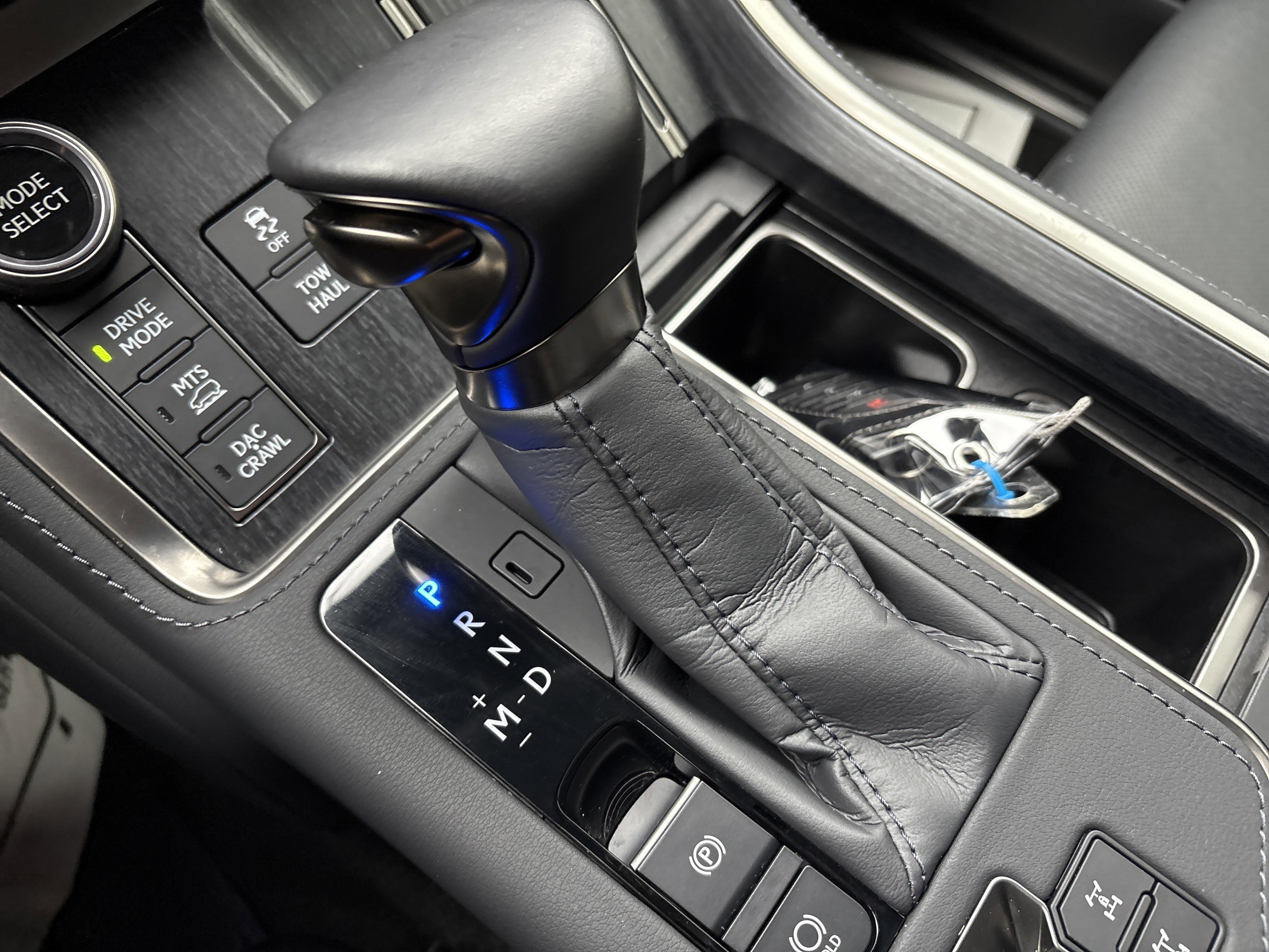 Used 2025 Lexus GX 550 image 26