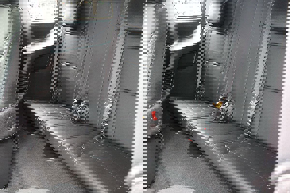 Used 2018 Chevrolet Tahoe LT AWD/4WD image 17