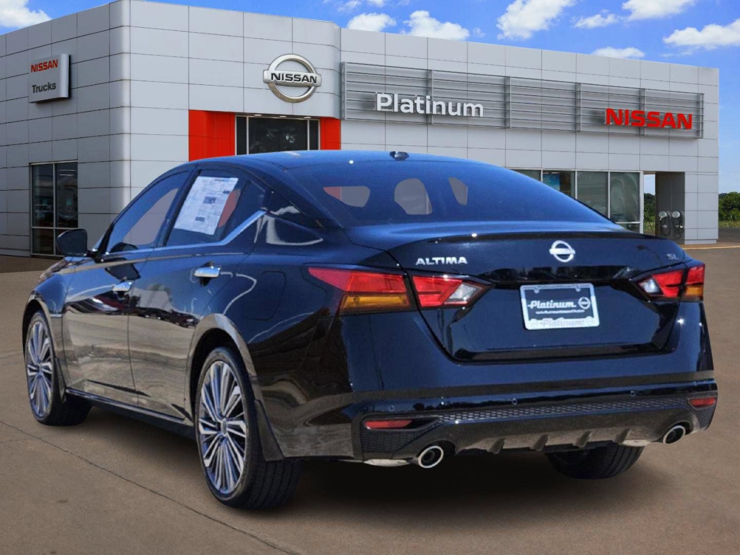 Certified 2025 Nissan Altima 2.5 SL FWD image 4