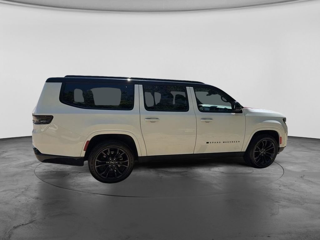 Used 2024 Jeep Grand Wagoneer L Series II w/ Quick Order Packagew 28T AWD/4WD image 12