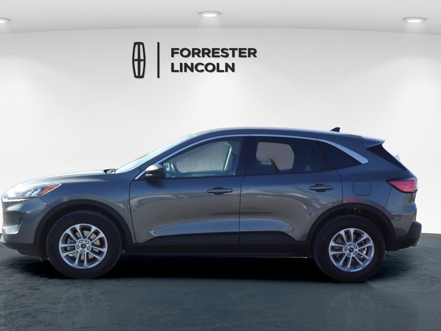 Used 2022 Ford Escape SE w/ Convenience Package image 6