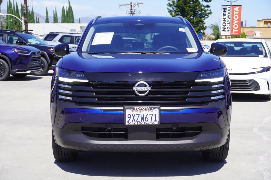Used 2026 Nissan Kicks SV FWD image 3