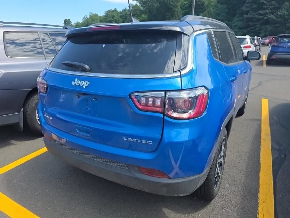 Certified 2025 Jeep Compass Limited AWD/4WD image 5