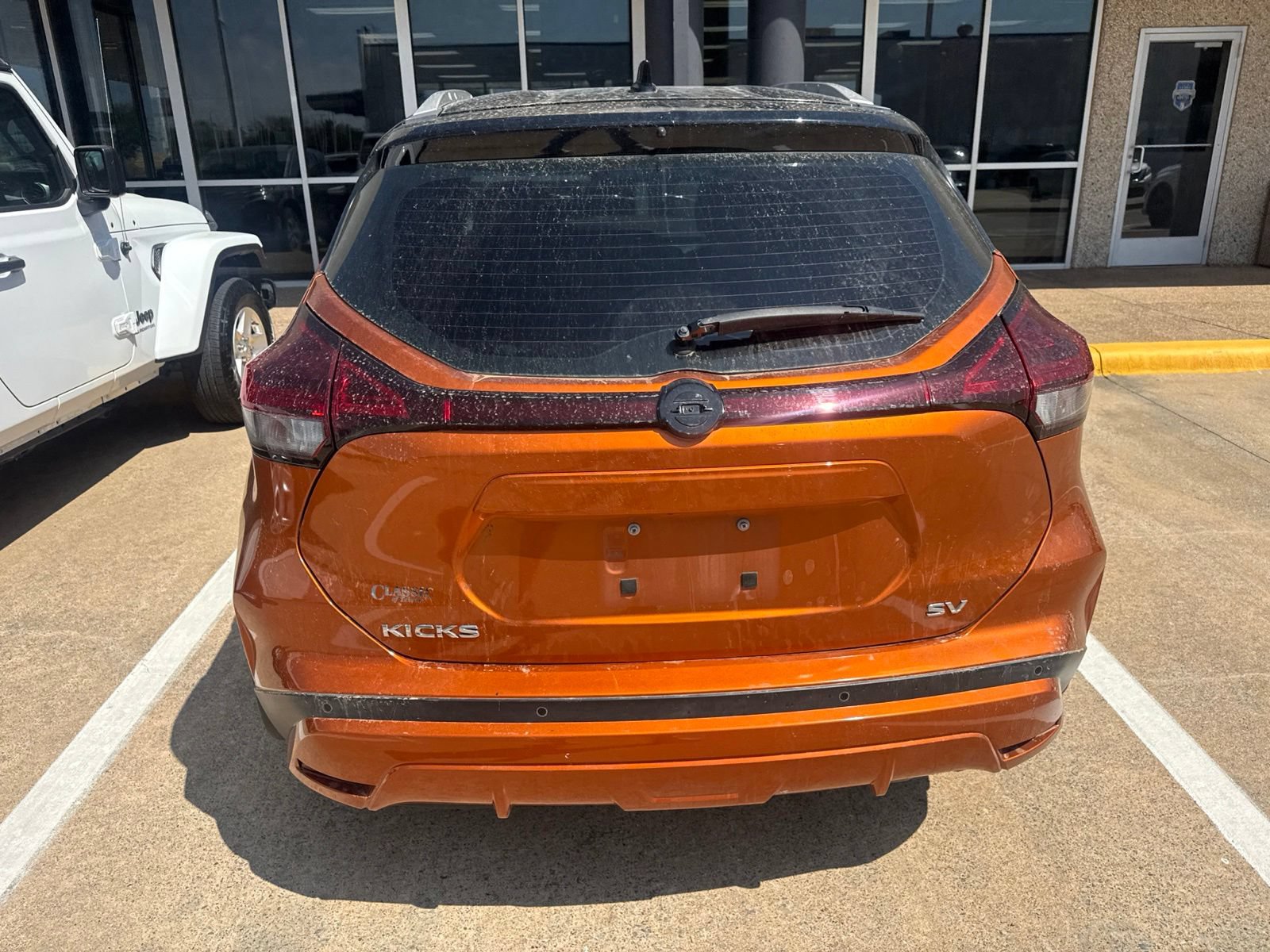 Used 2022 Nissan Kicks SV FWD image 6
