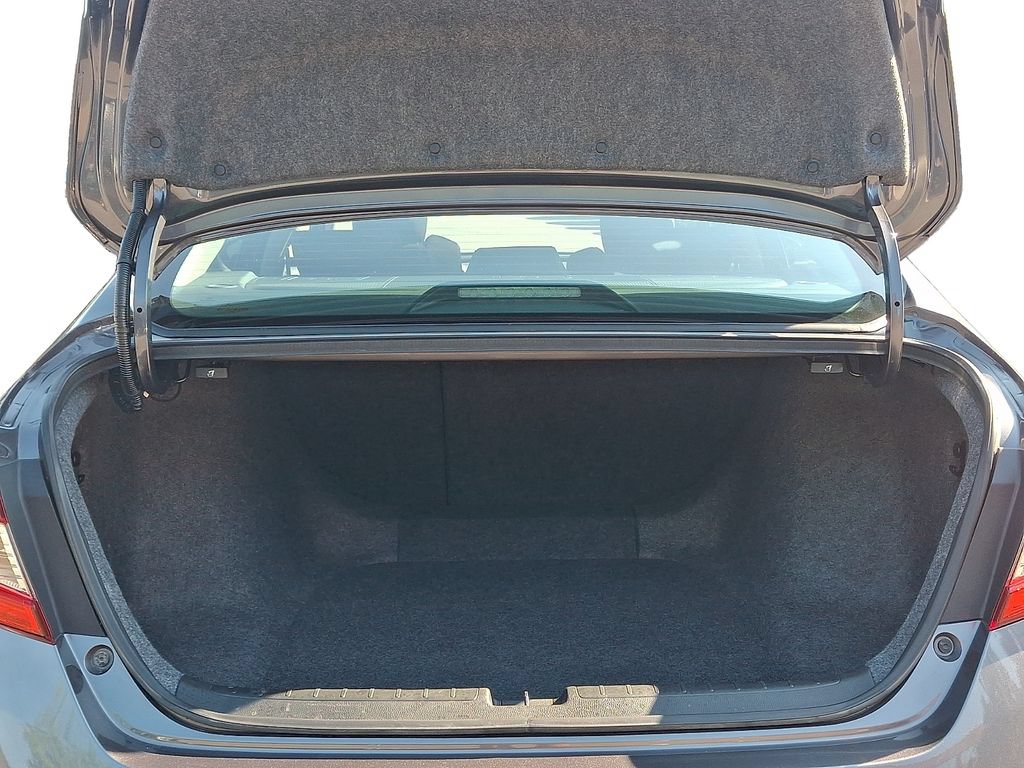 Used 2018 Honda Accord EX image 28