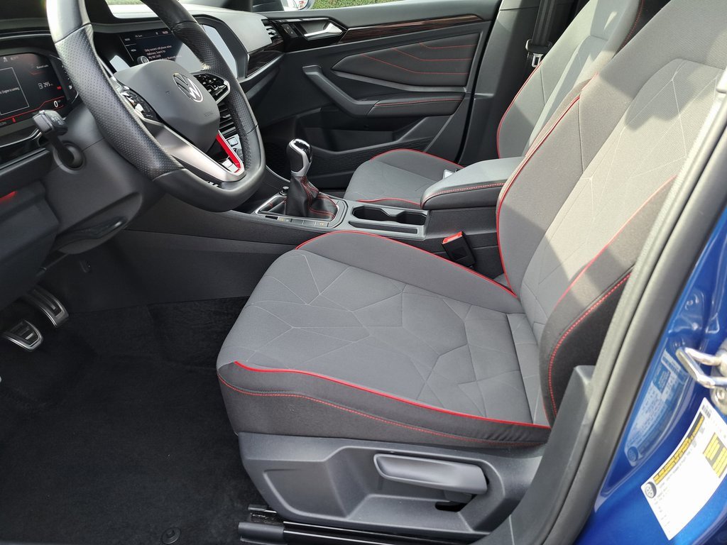 Used 2024 Volkswagen Jetta GLI 40th Anniversary Edition image 29