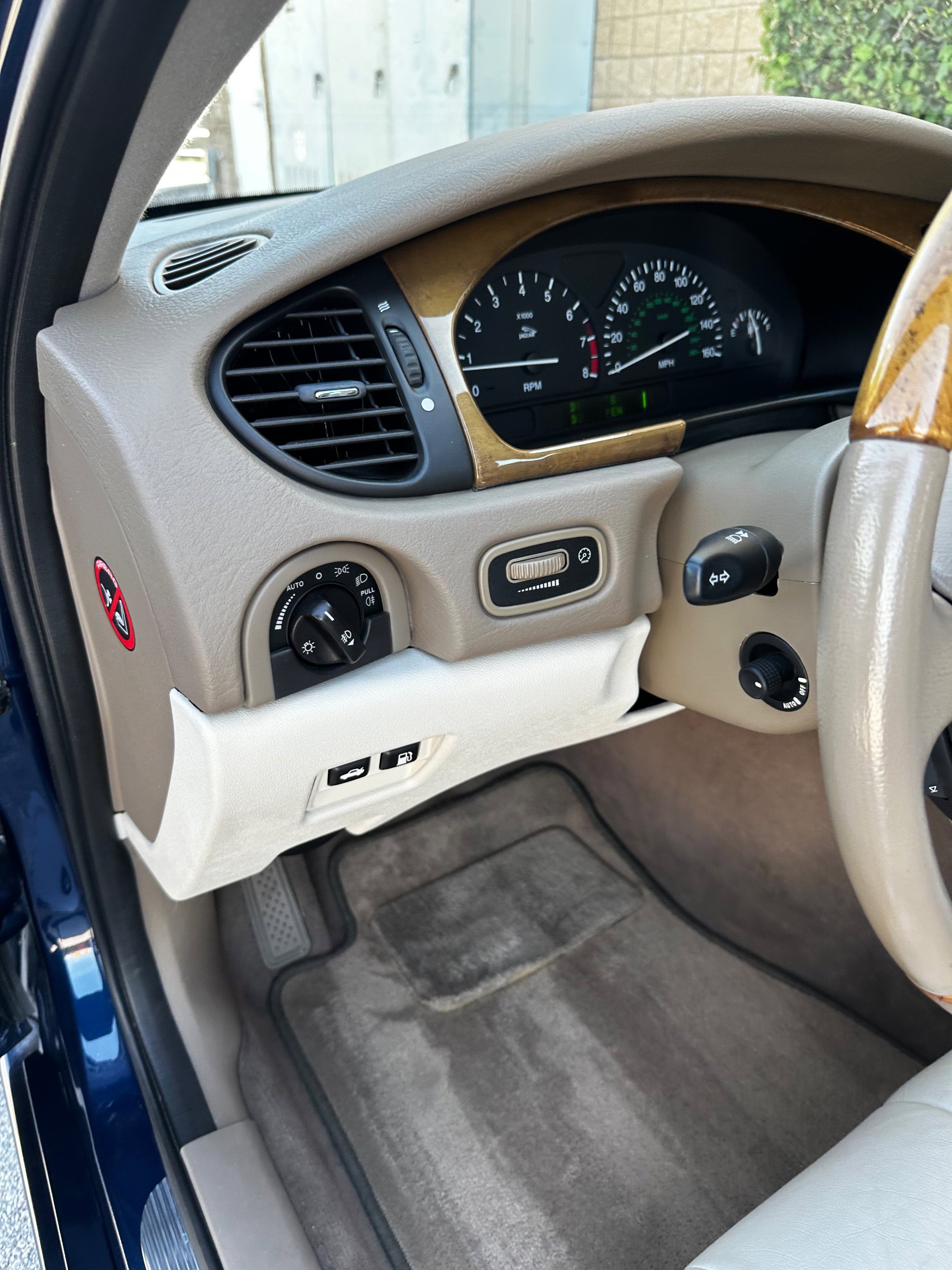 Used 2000 Jaguar S-TYPE 4.0 image 21