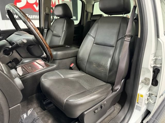 Used 2013 GMC Sierra 2500 Denali w/ Snow Plow Prep Package AWD/4WD image 19
