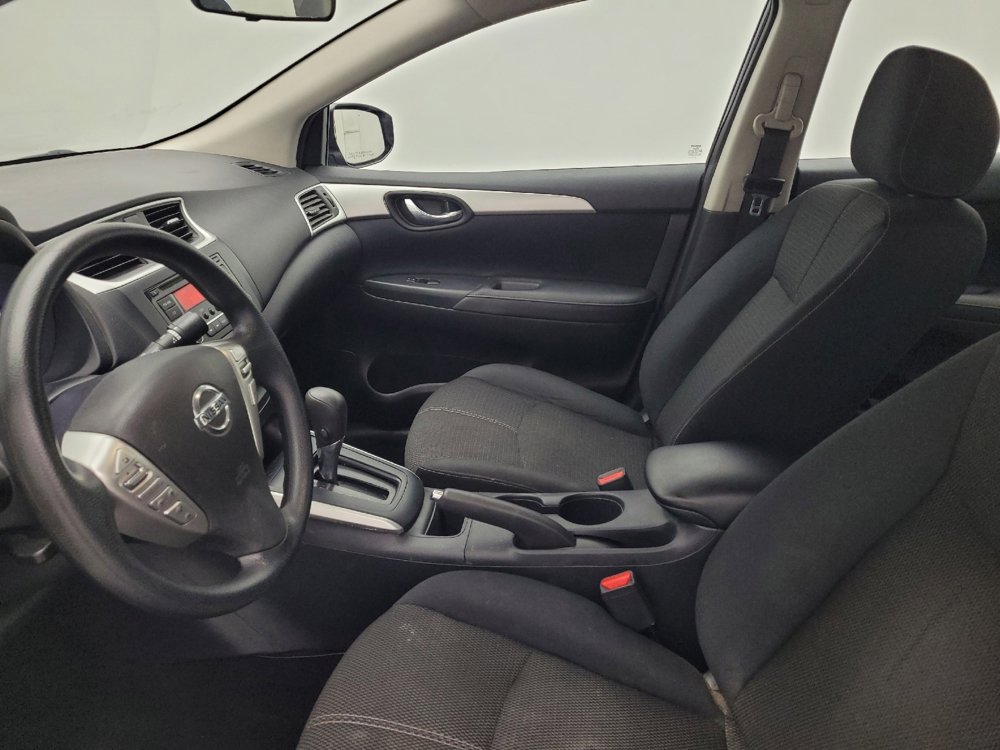 Used 2016 Nissan Sentra S image 17