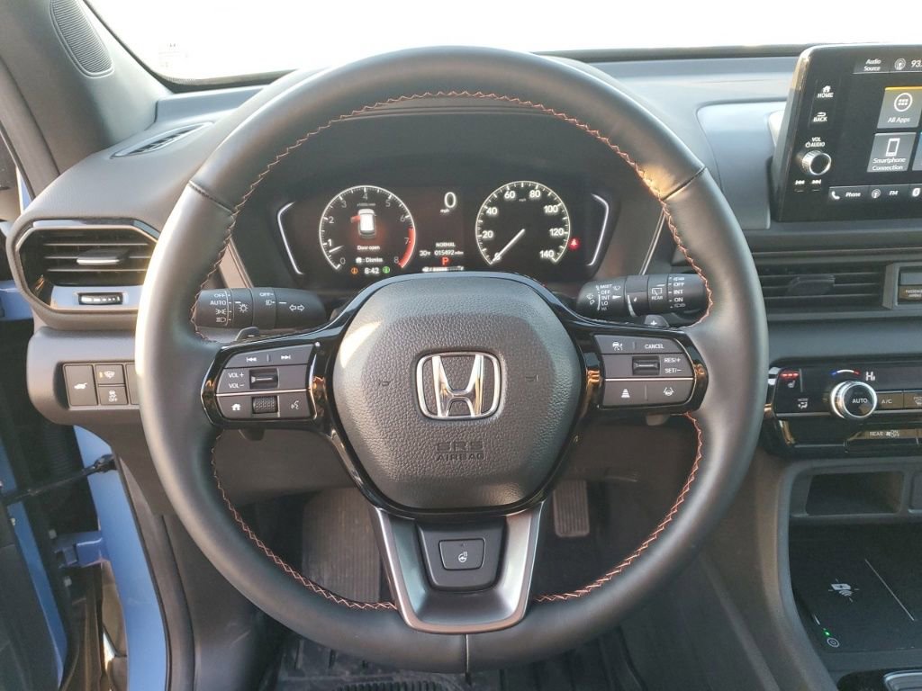 Certified 2025 Honda Pilot TrailSport image 15