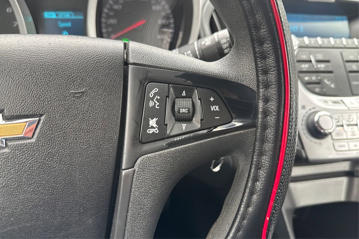 Used 2014 Chevrolet Equinox LS image 26