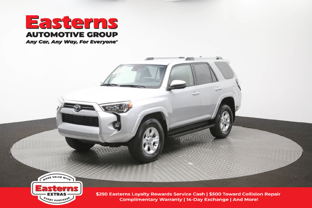 Used 2024 Toyota 4Runner SR5 AWD/4WD image 51