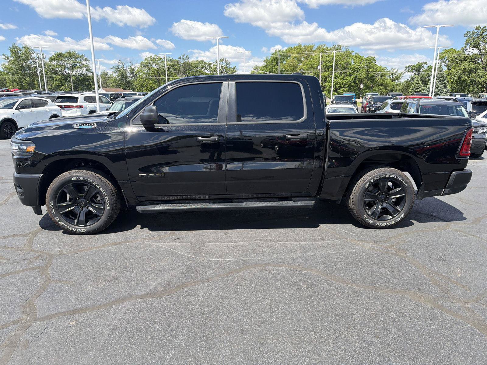 Used 2025 RAM 1500 Tradesman AWD/4WD image 3