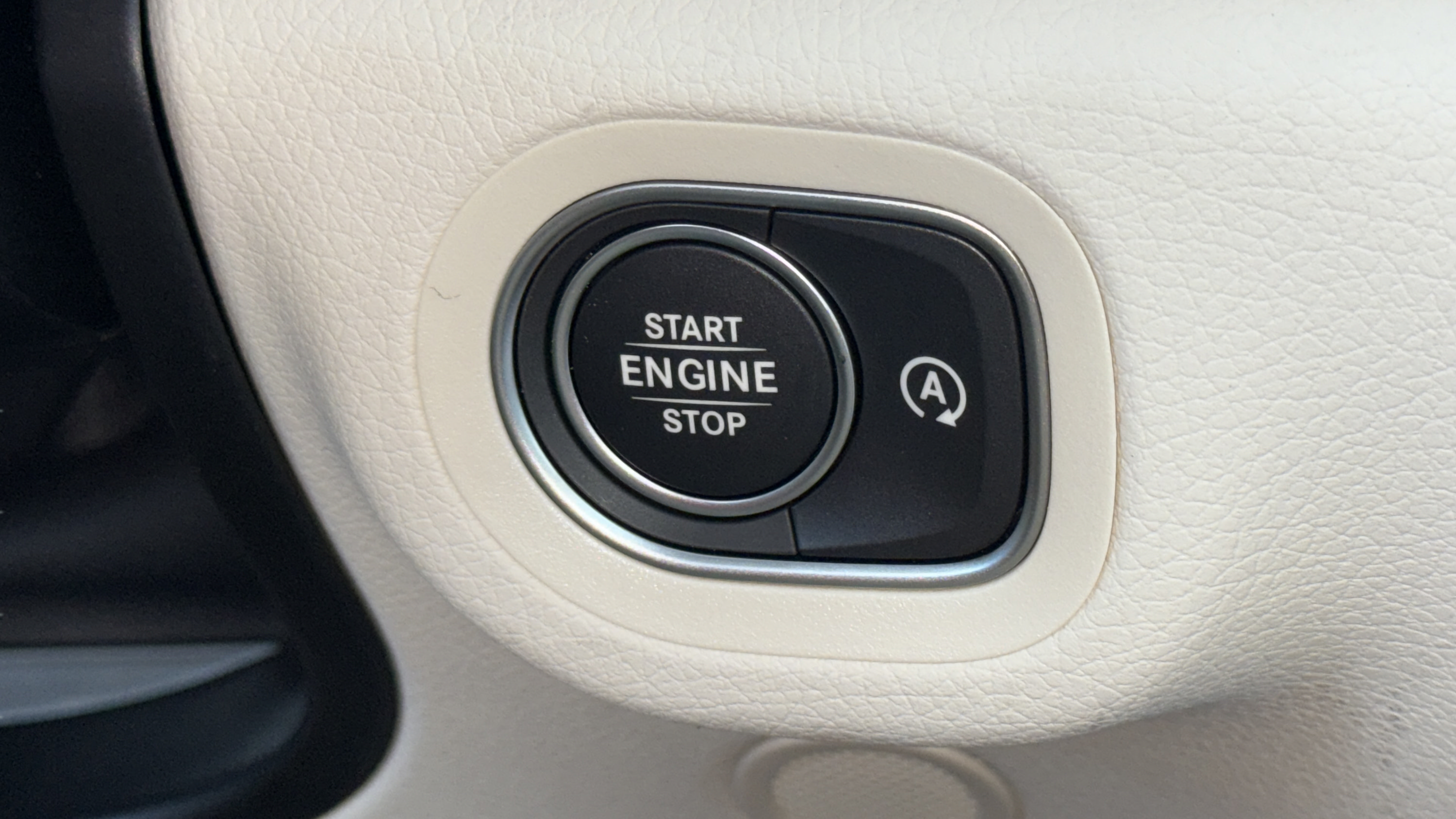 Certified 2026 Mercedes-Benz GLS 450 4MATIC image 42