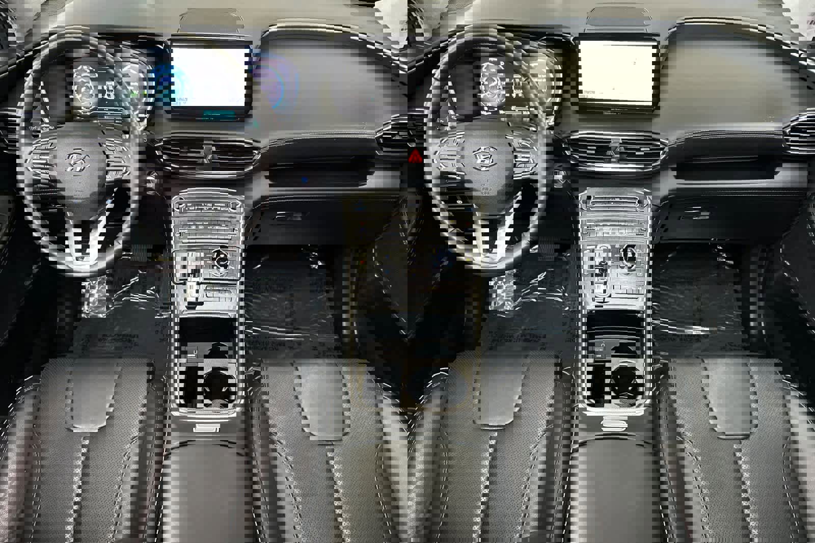 Used 2023 Hyundai Santa Fe Limited image 3