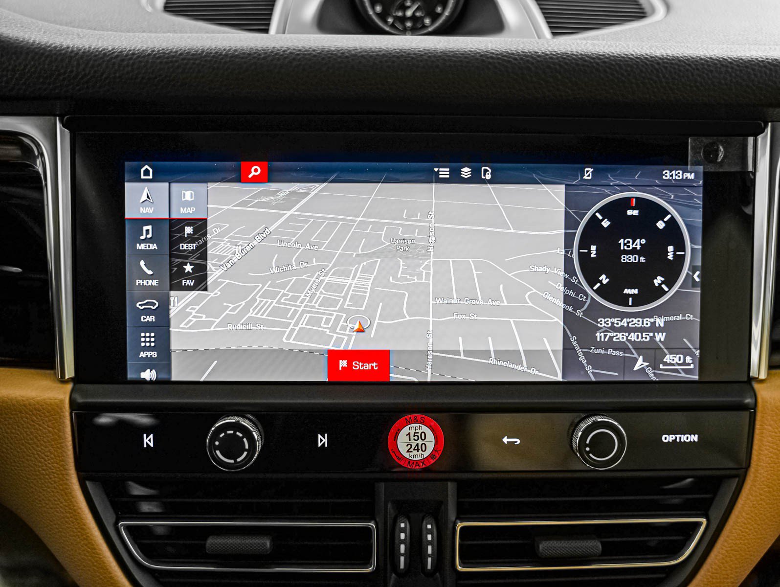 Certified 2026 Porsche Macan AWD/4WD image 23
