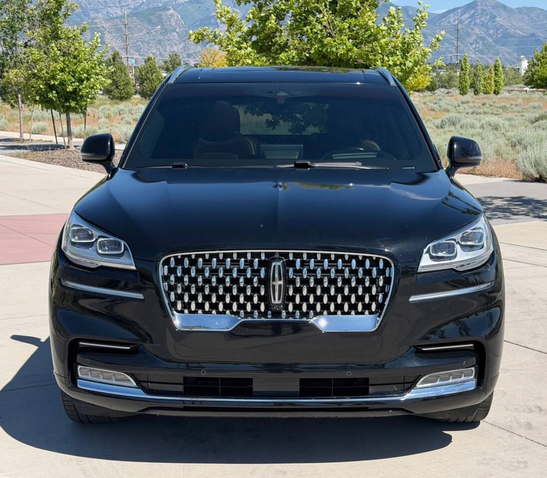Used 2021 Lincoln Aviator Reserve w/ Equipment Group 210A AWD/4WD image 2