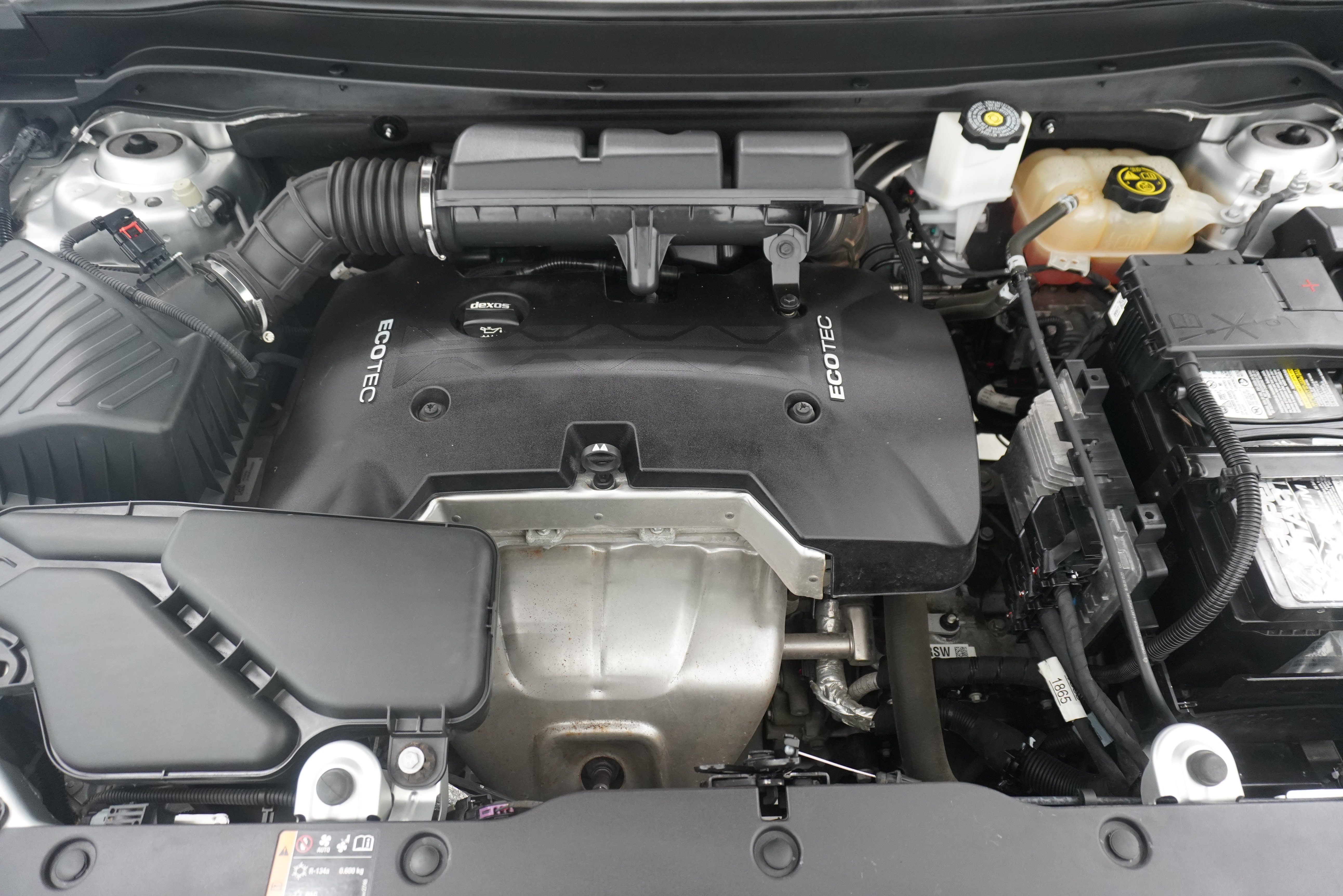 Used 2017 Buick Envision Essence FWD image 32