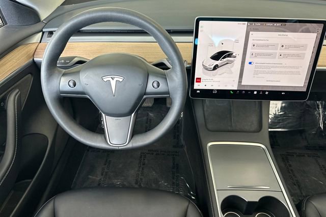 Used 2023 Tesla Model 3 Standard Range RWD image 16