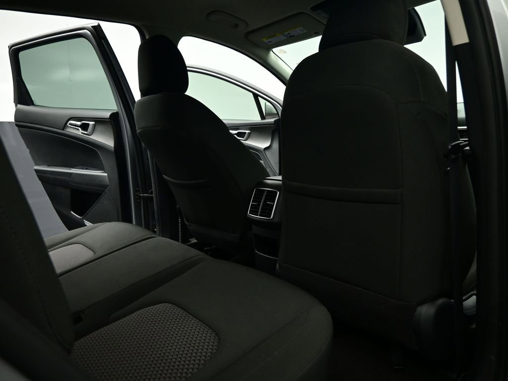 Certified 2024 Kia Sportage LX image 61