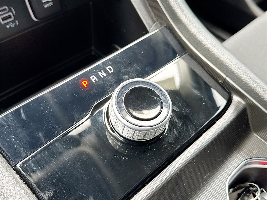 Used 2024 Jeep Grand Cherokee L Laredo image 16