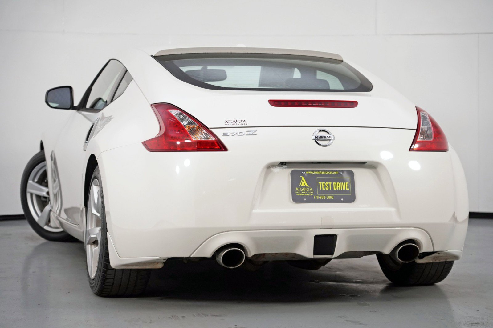 Used 2011 Nissan 370Z Touring image 5