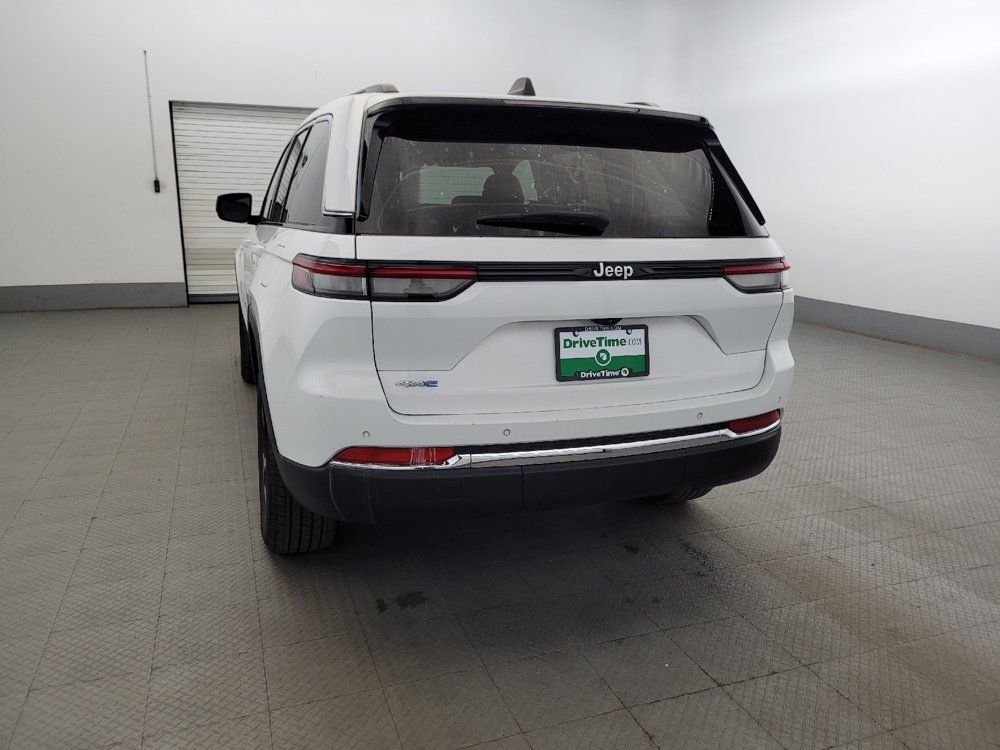 Used 2024 Jeep Grand Cherokee Limited 4xe AWD/4WD image 6