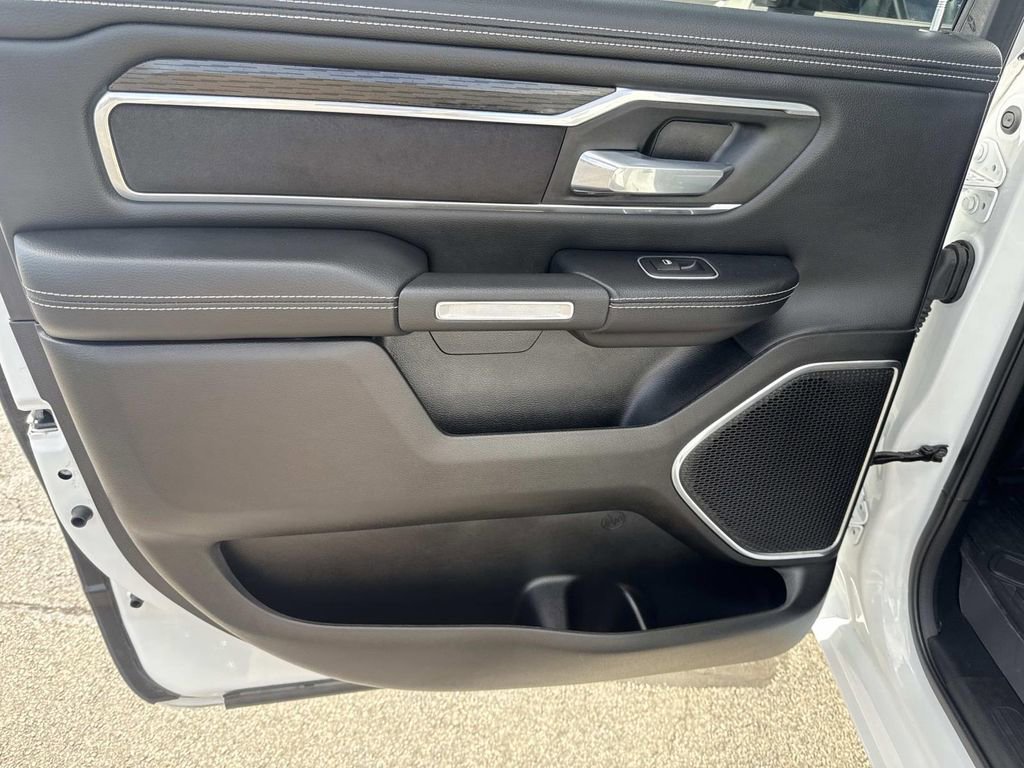 Used 2023 RAM 1500 Laramie image 17