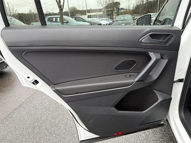 Used 2019 Volkswagen Tiguan SEL image 21