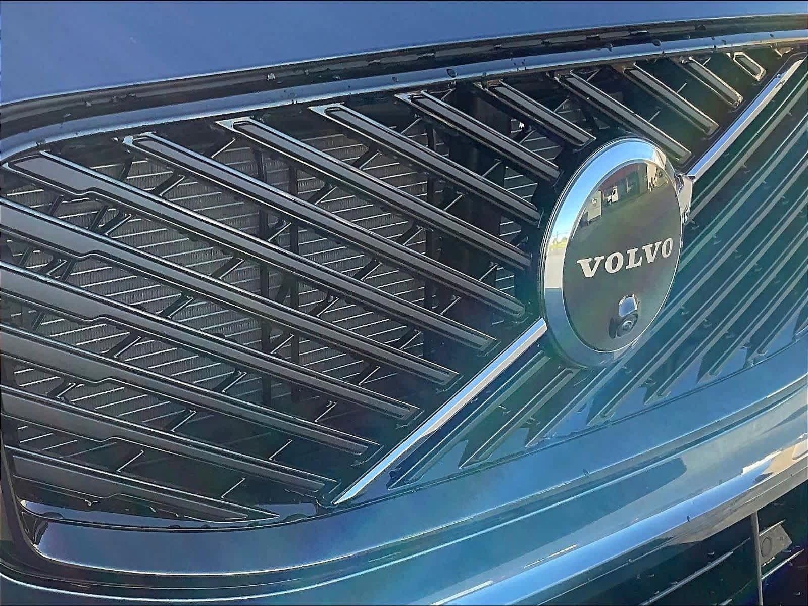 New 2026 Volvo XC60 B5 Ultra w/ Climate Package AWD/4WD image 33
