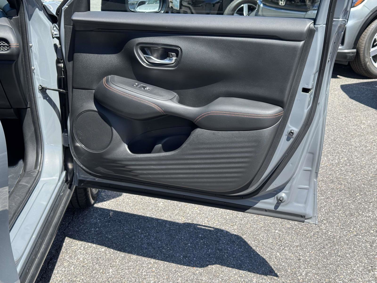 Certified 2024 Honda HR-V Sport image 14