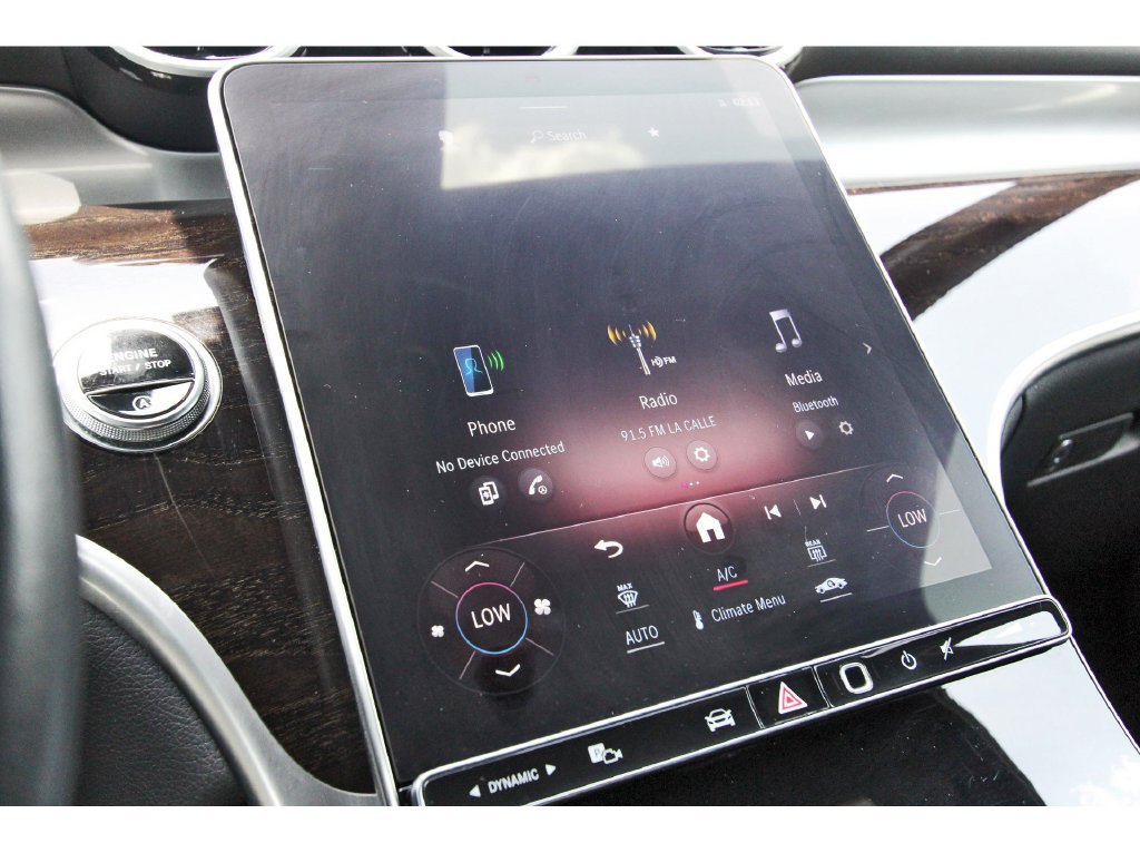Used 2024 Mercedes-Benz GLC 300 4MATIC image 27