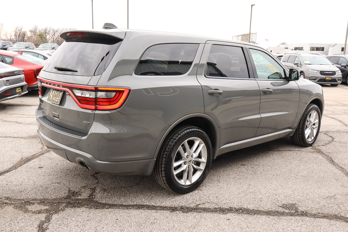 Used 2023 Dodge Durango GT image 4